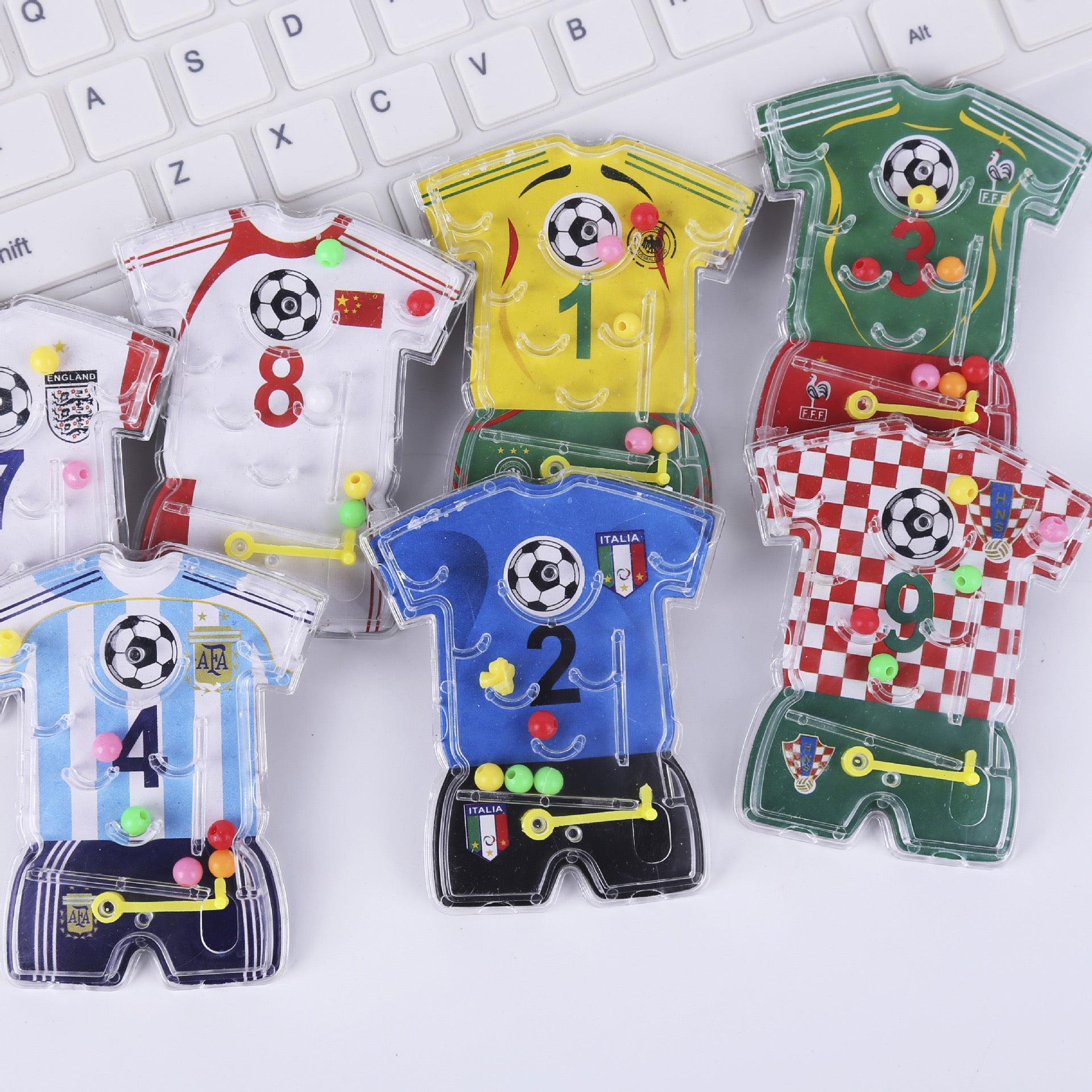 Soccer Pocket Pinball (10 Pieces) Kids Party Bag Australia - KOI KOI INBOX